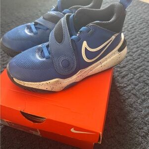 Nike Kids Navy and White Sneakers